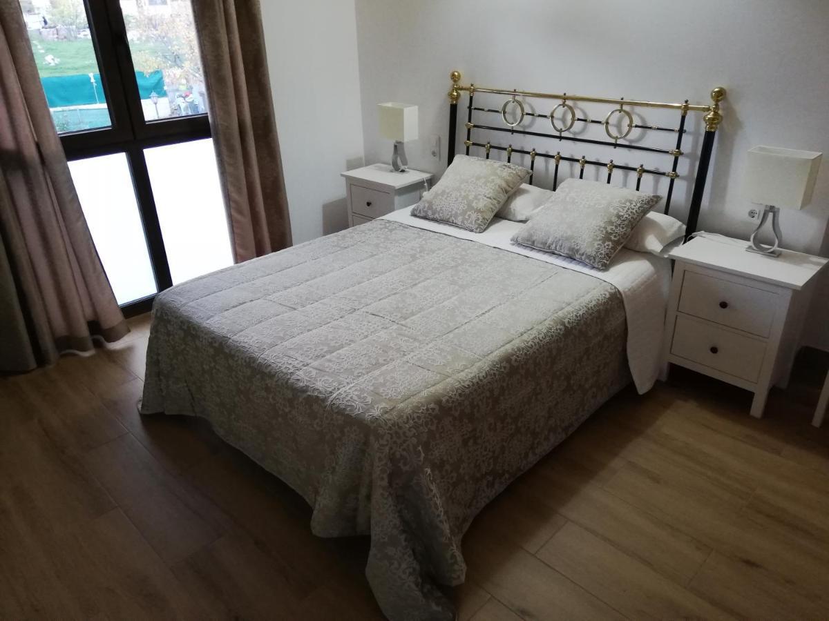 Puente Viejo De Buitrago Casa Enebro Apartment Буитраго дел Лосоя Екстериор снимка